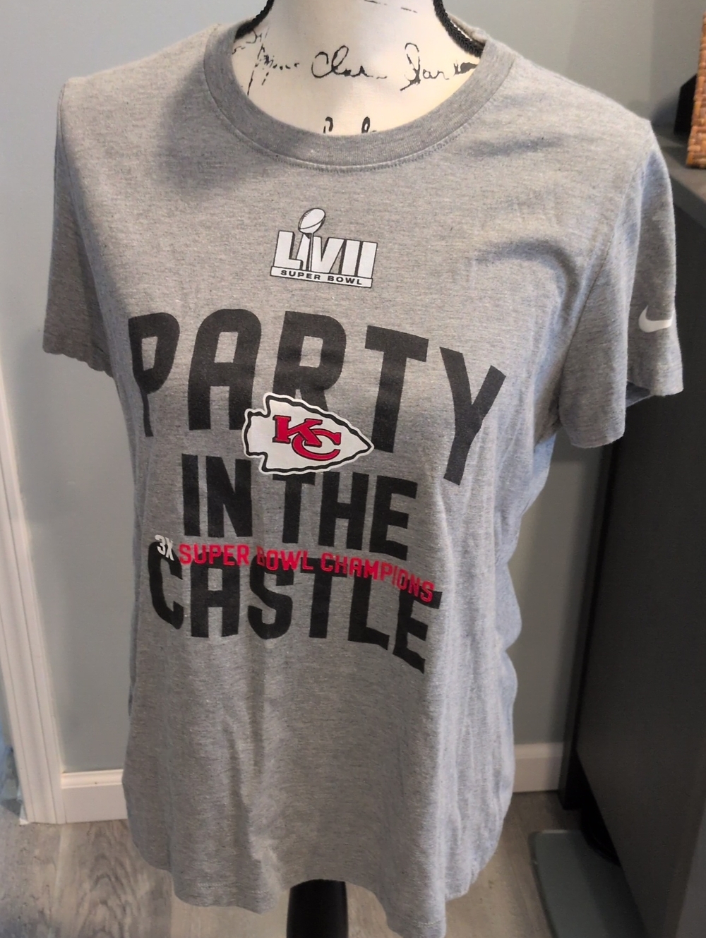 Nike Kansas City Chiefs 'Party in the Castle' Tee